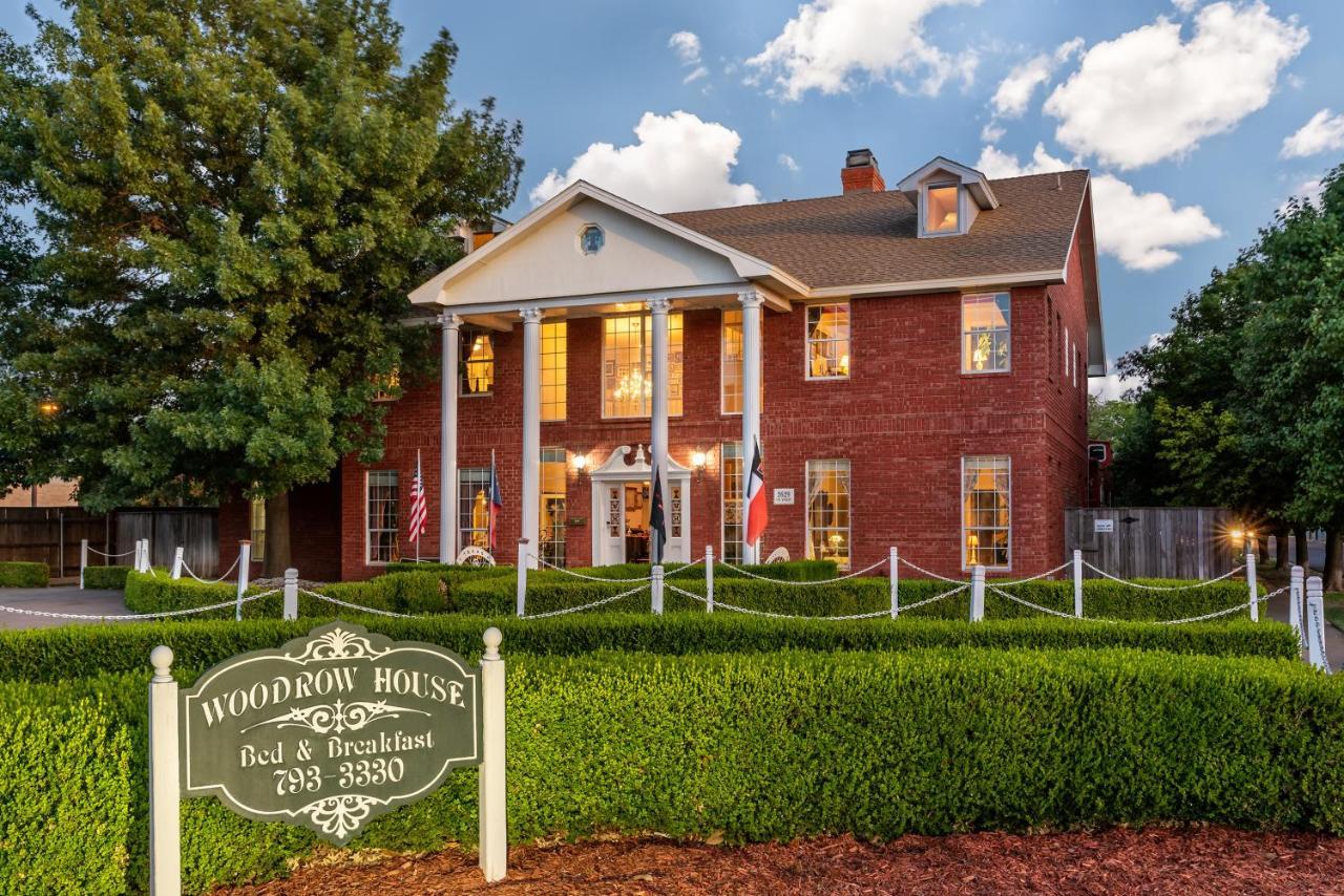 Woodrow House Bed & Breakfast 러벅 외부 사진