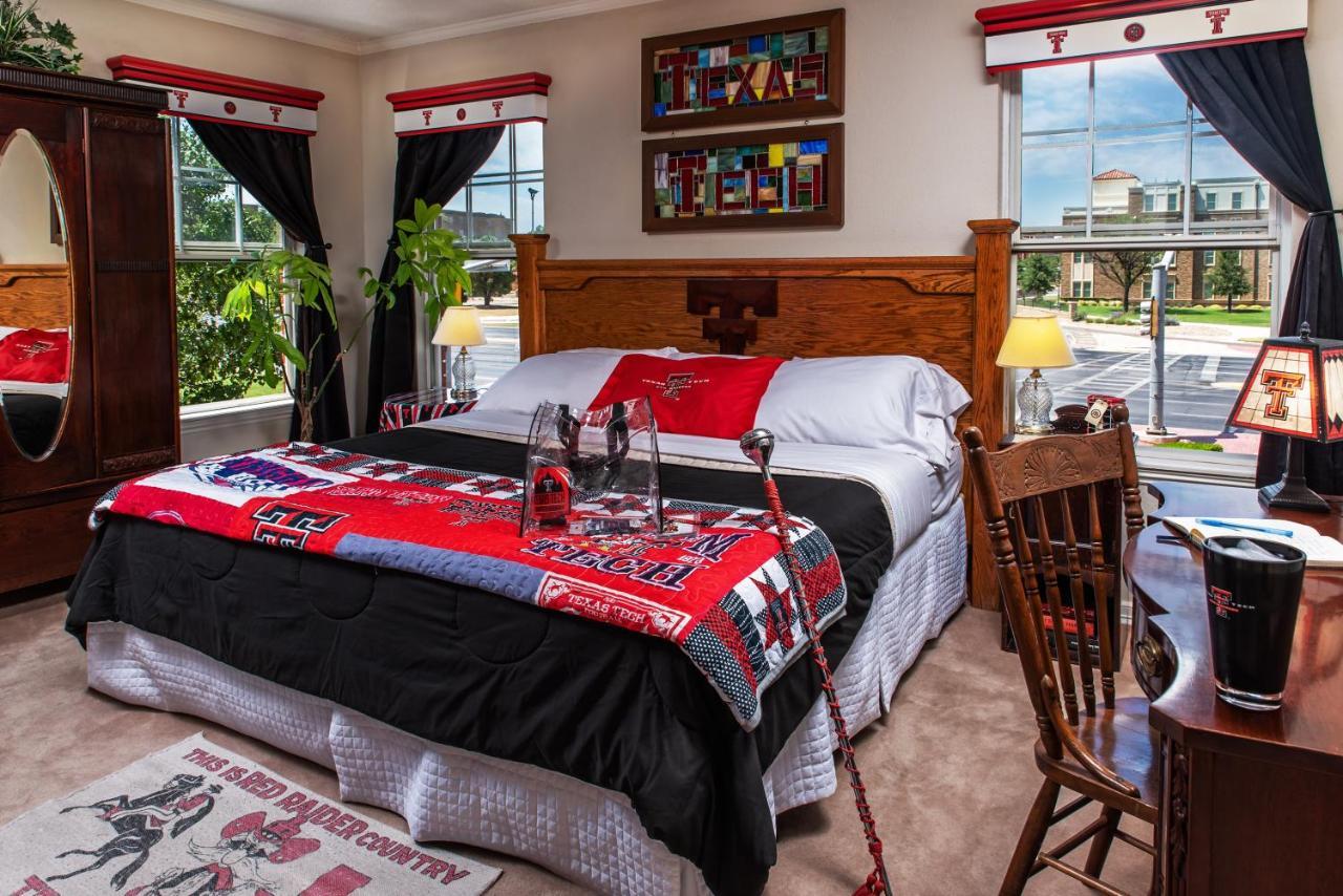Woodrow House Bed & Breakfast 러벅 외부 사진
