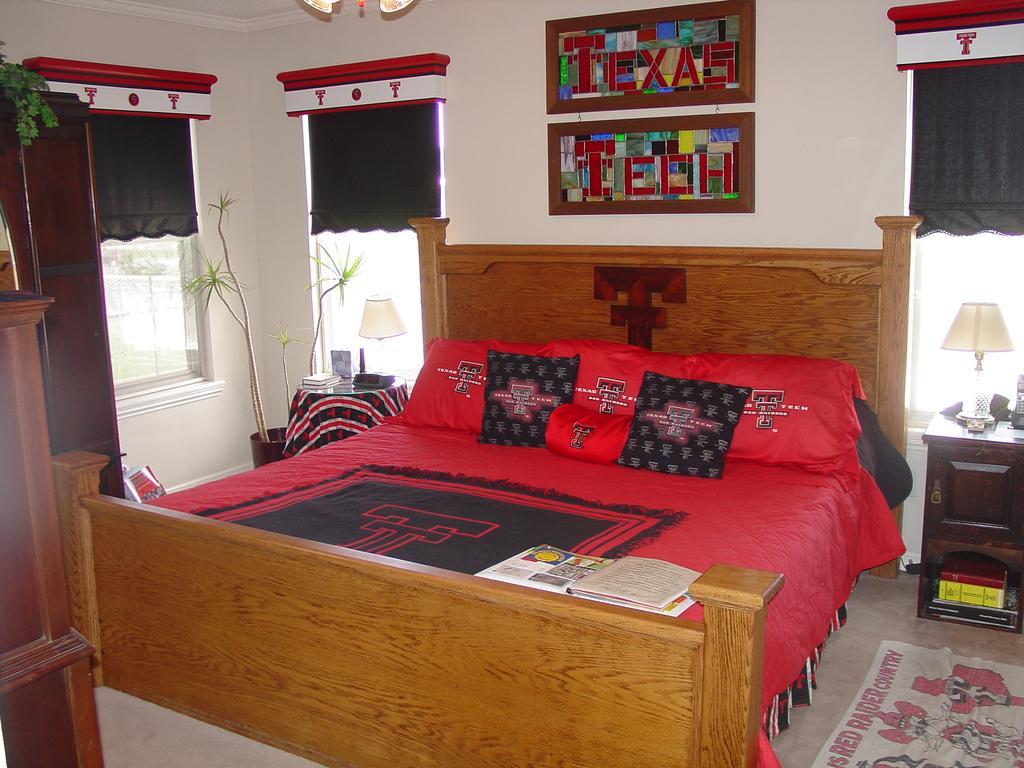 Woodrow House Bed & Breakfast 러벅 외부 사진